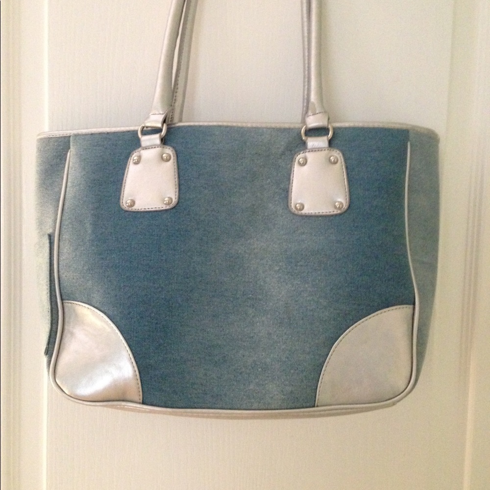 Purse - Picture 2 of 2